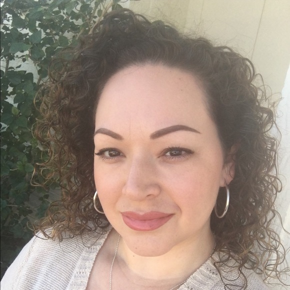 Meet your Posher, Sacha - Picture 1 of 1